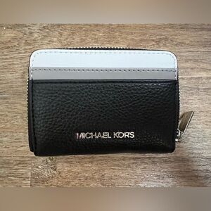 Michael Kors Jet Set Travel Small Medium Zip Around Credit Card Case ID Wallet